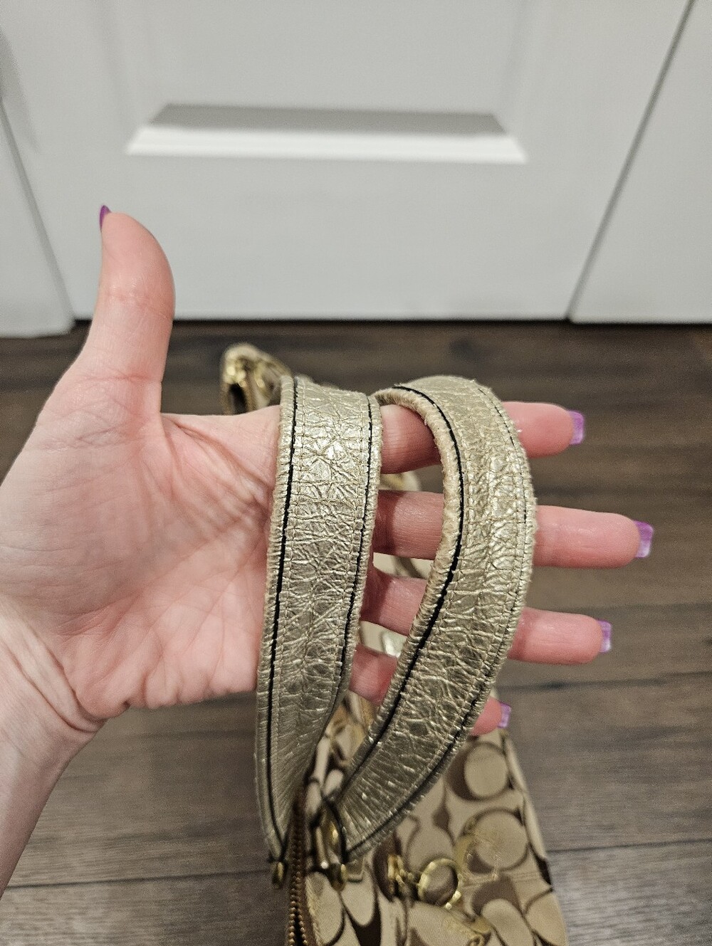 Coach Poppy Signature Hearts Glam Tote 18711 Khaki Gold RARE - Picture 9 of 15